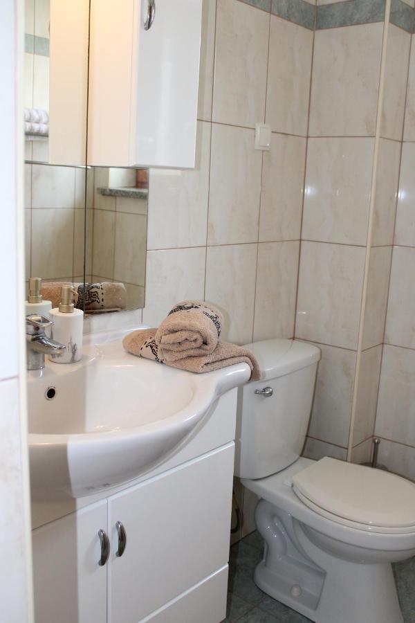 Apartment Noel Sveti Vid-Miholjice Luaran gambar